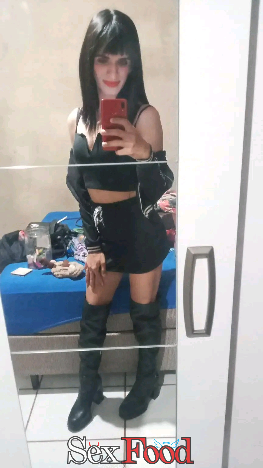 Foto 3 - Luara