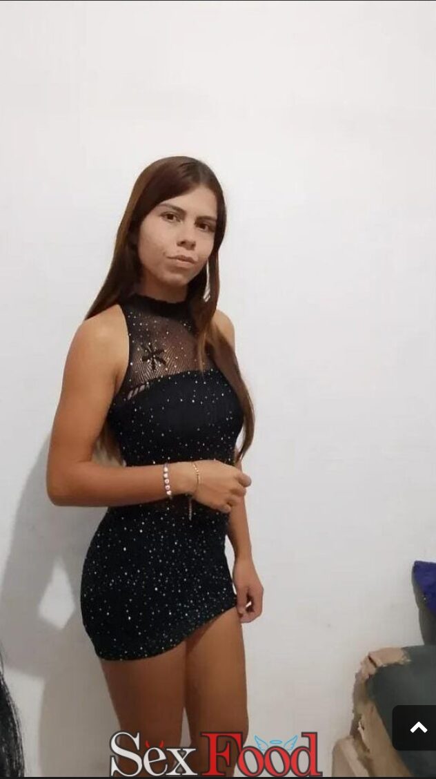 Foto 1 - Loirinha bundudinha