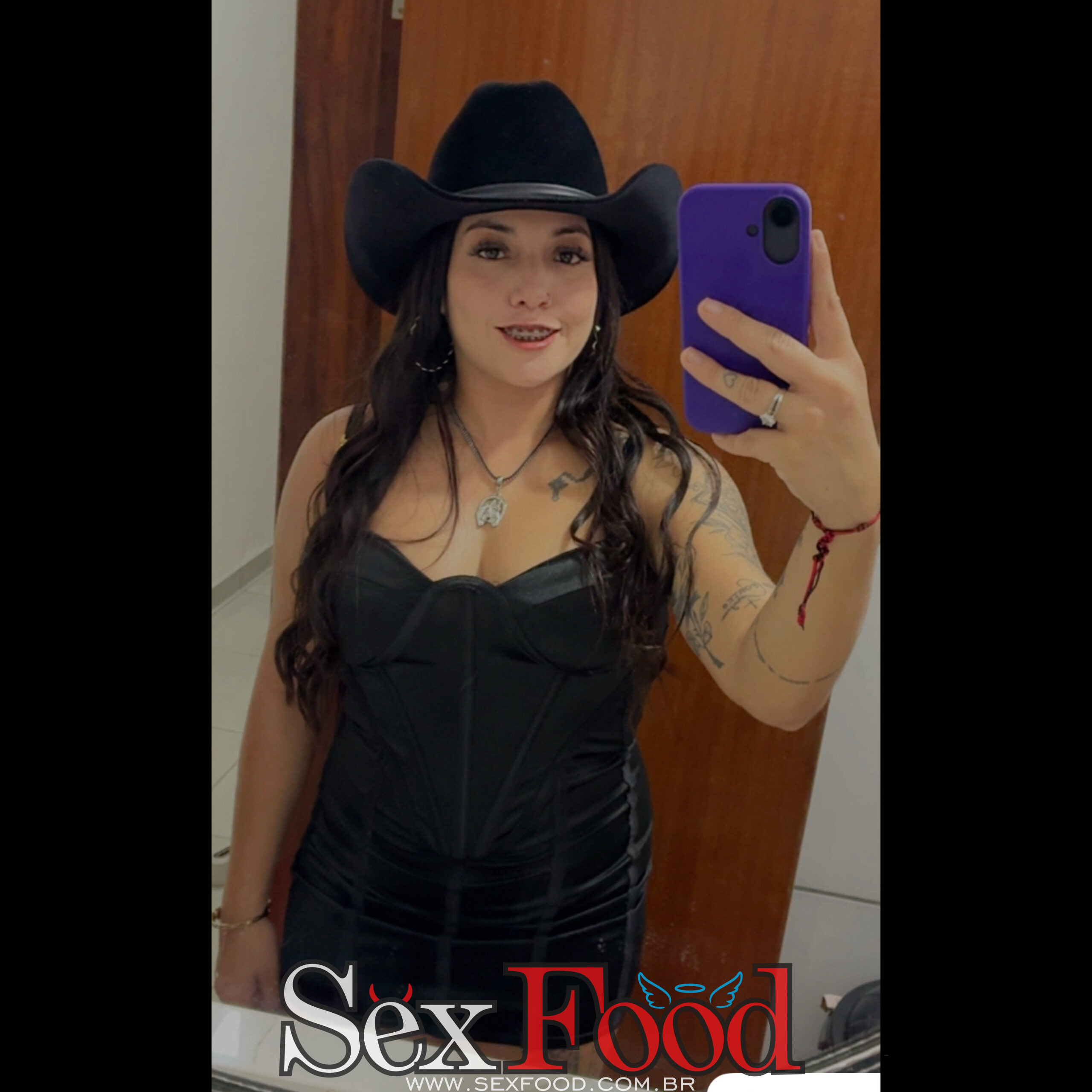 Foto 7 - Luana ninfeta